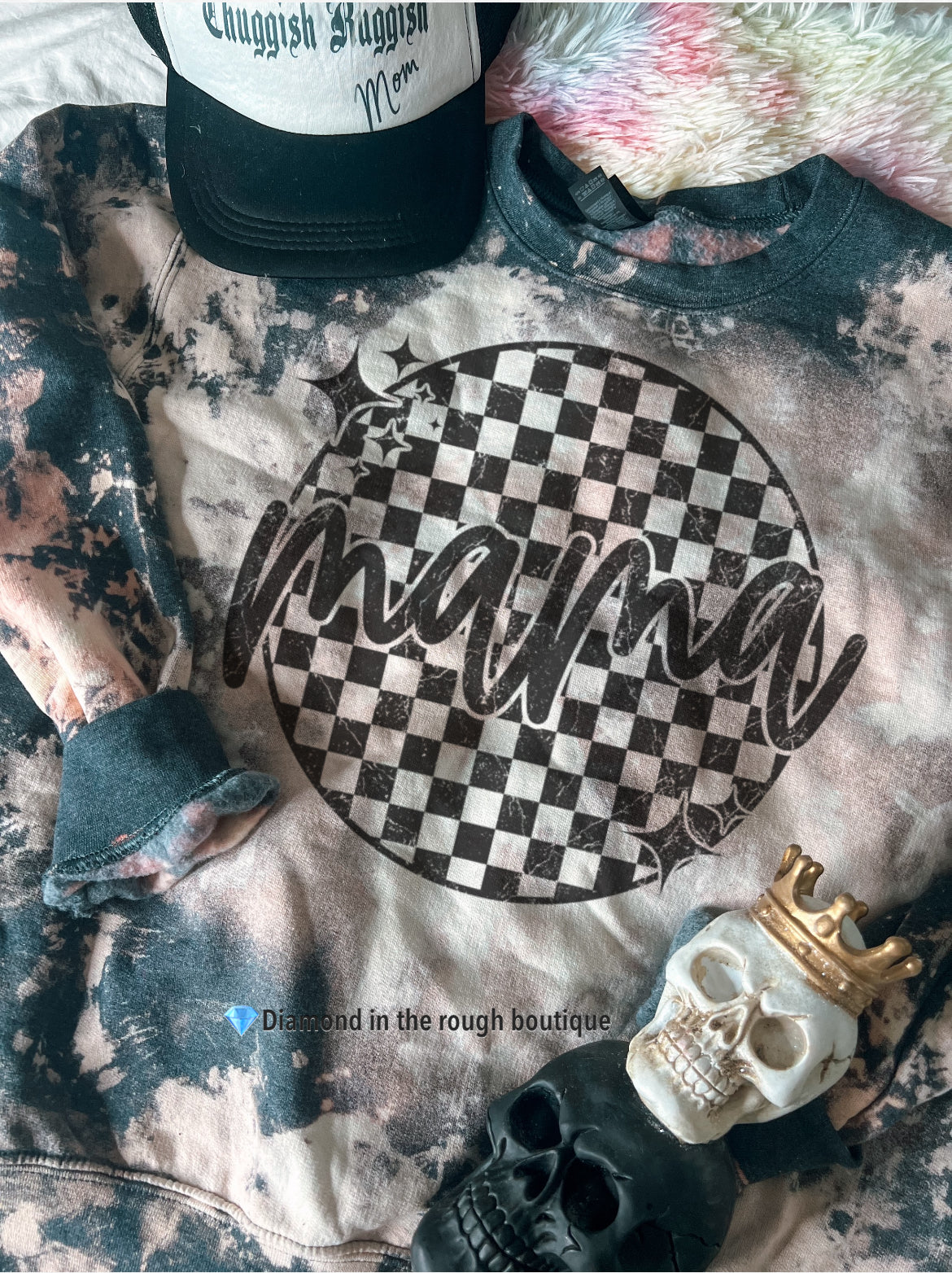 Checkered mama bleached-crewneck
