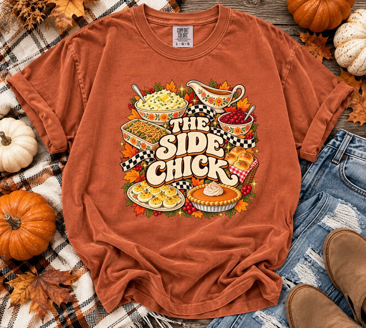 The side chick-graphic Tee