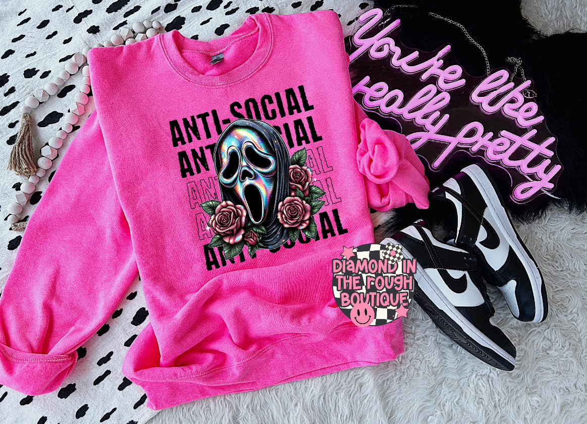 Anti social scream-crewneck