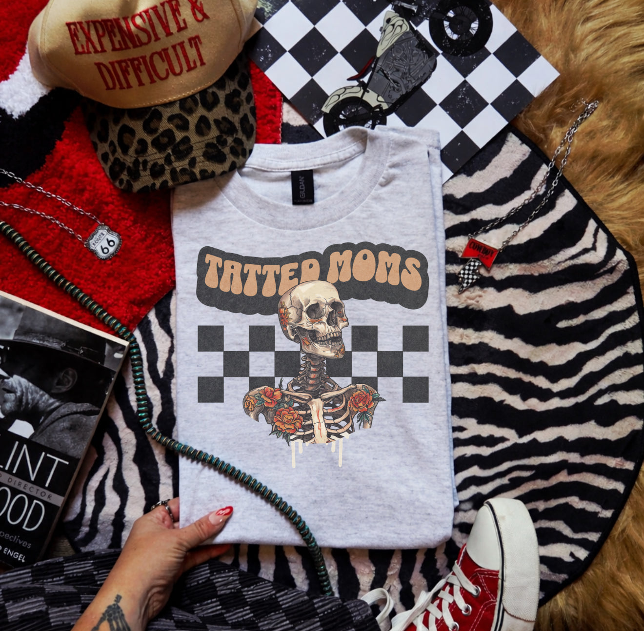 Tatted moms-graphic tee