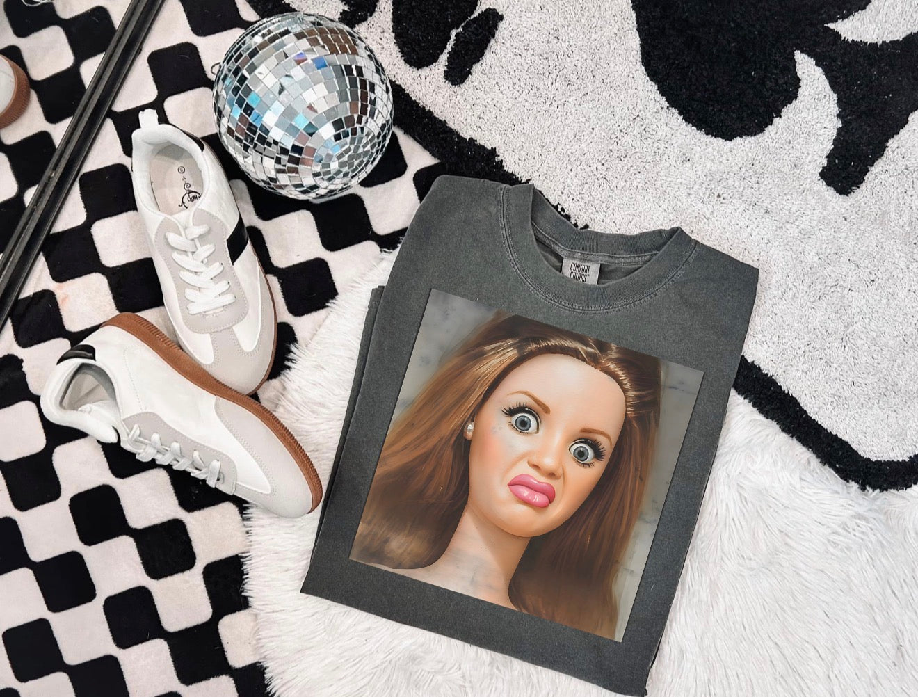 WTF barbieee-comfort color tee
