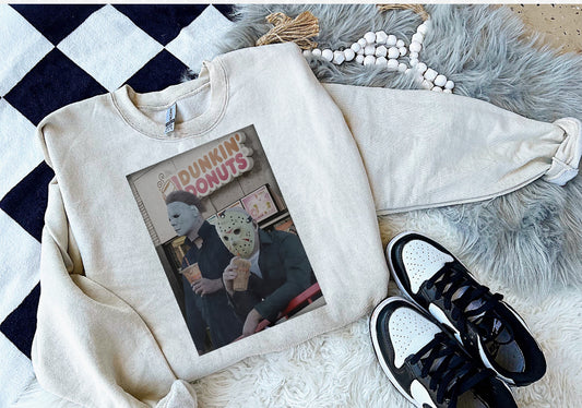 Dunkin’ Donuts horror-sweatshirt