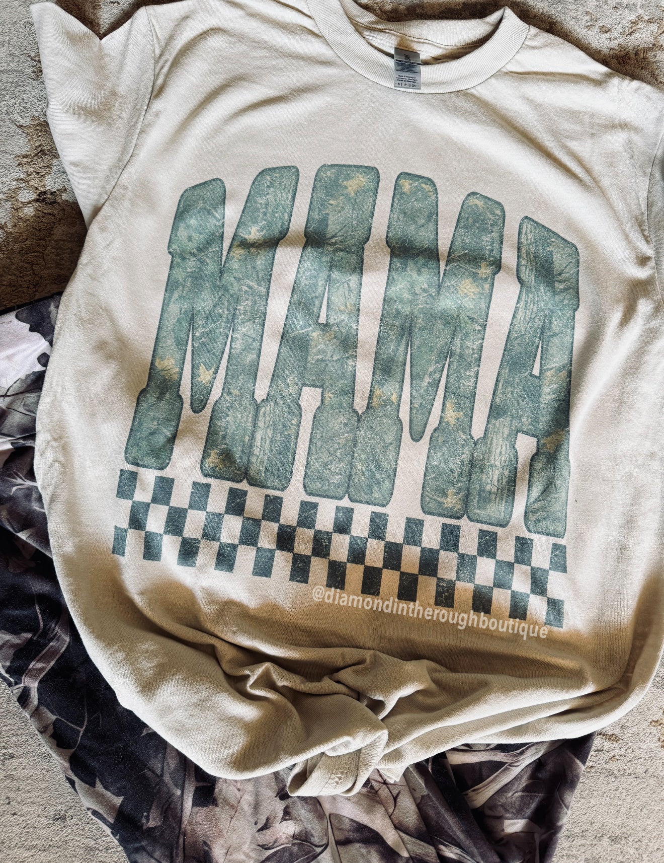 Camo Mama-graphic tee